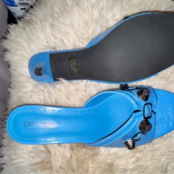 Cape Robbin Vibrant Blue Embellished Mules - Picture 3 of 4